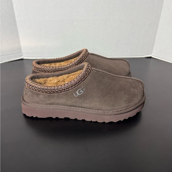 UGG Shoes - Women’s UGG Tasman slipper